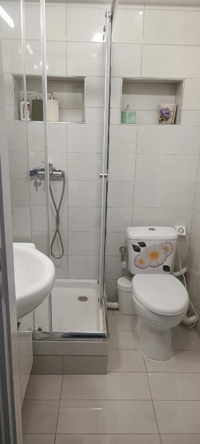 Pnoe D'Athenes Apartamento Exterior foto